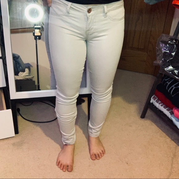 Bebe Aeropostale Vintage Set Tank Top and Jeans - Picture 4 of 4